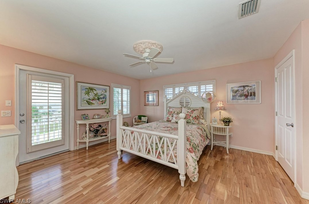 825 Retta Esplanade, Punta Gorda FL 33950-0036 exterior