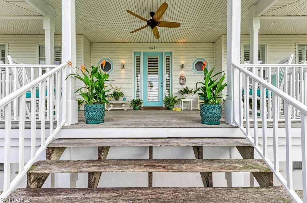 825 Retta Esplanade, Punta Gorda FL 33950-0036 exterior