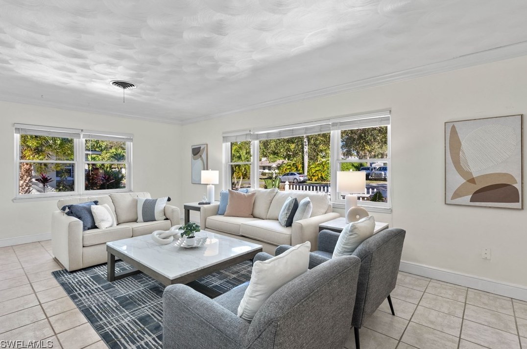 1362 Braman Ave, Fort Myers FL  33901-6710 exterior