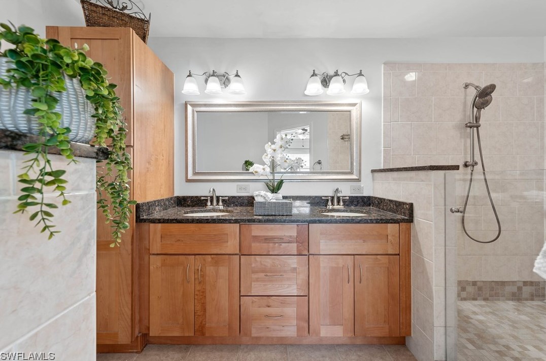 1362 Braman Ave, Fort Myers FL  33901-6710 exterior