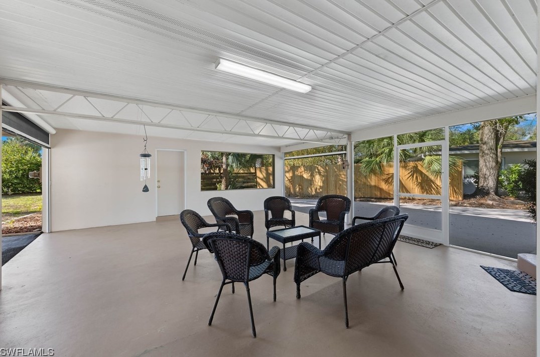 1362 Braman Ave, Fort Myers FL  33901-6710 exterior