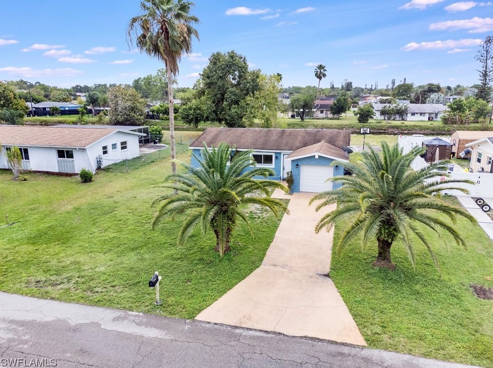 1708 Ridgecrest St, Lehigh Acres FL  33936-5843 exterior