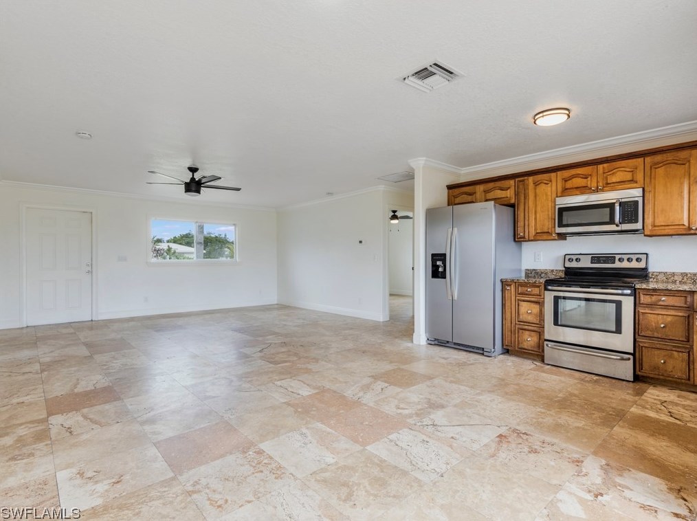 1708 Ridgecrest St, Lehigh Acres FL  33936-5843 exterior