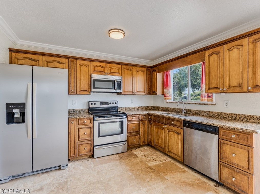 1708 Ridgecrest St, Lehigh Acres FL  33936-5843 exterior