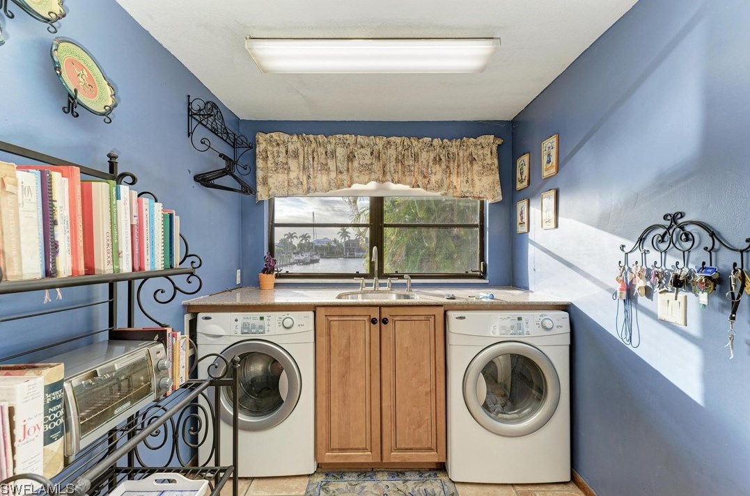 37 Hibiscus Dr, Punta Gorda FL 33950-5076 exterior