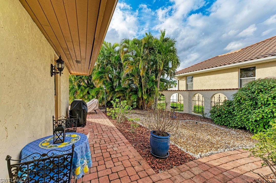 37 Hibiscus Dr, Punta Gorda FL 33950-5076 exterior