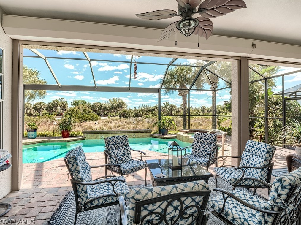 8802 New Castle Dr, Fort Myers FL 33908-5658 exterior