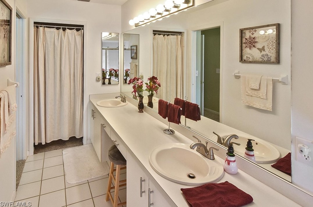 401 Mcgregor Park Cir, Fort Myers FL  33908-5413 exterior