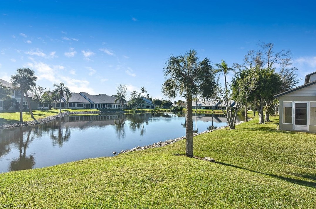 401 Mcgregor Park Cir, Fort Myers FL  33908-5413 exterior