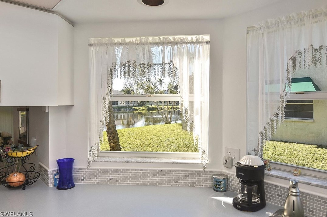 401 Mcgregor Park Cir, Fort Myers FL  33908-5413 exterior