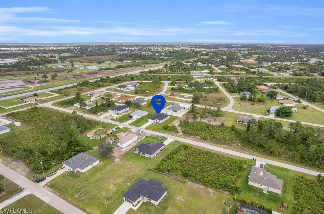 329 Peerless St, Lehigh Acres FL 33974-9440 exterior