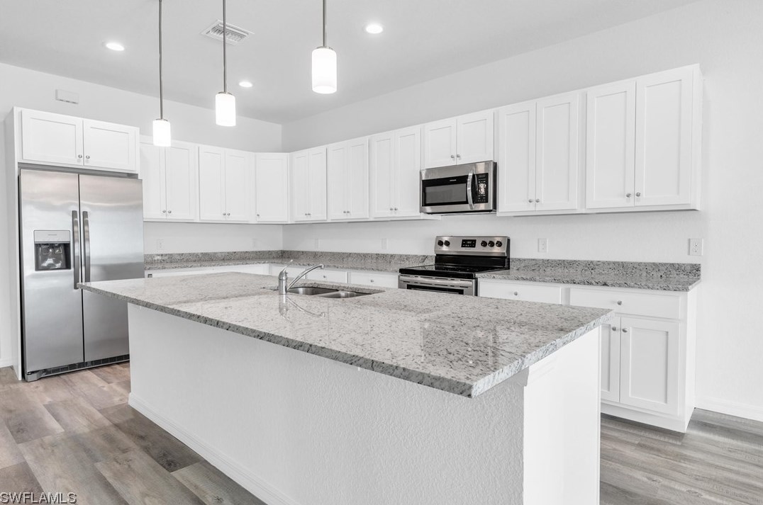 329 Peerless St, Lehigh Acres FL 33974-9440 exterior