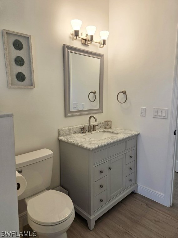 819 Glenn Ave, Lehigh Acres FL 33972-3334 exterior