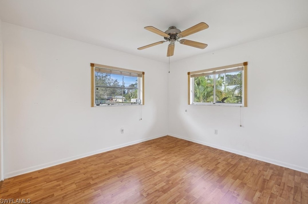 207 Lincoln Ave, Lehigh Acres FL  33936-1454 exterior