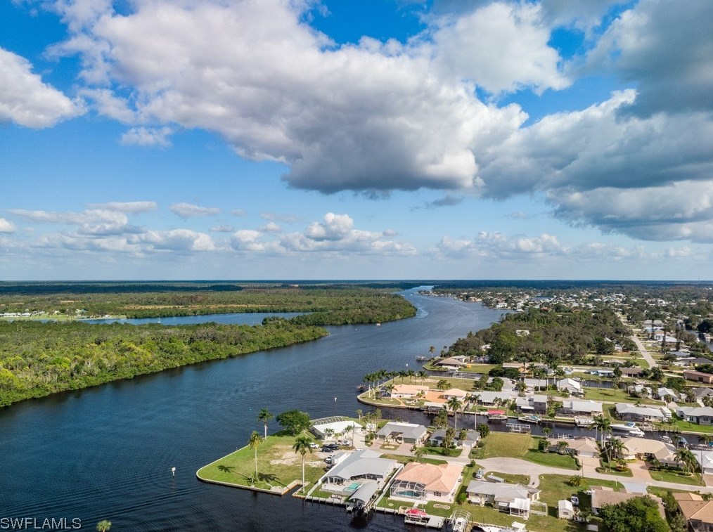 2195 Havana Ave, Fort Myers FL  33905-4825 exterior
