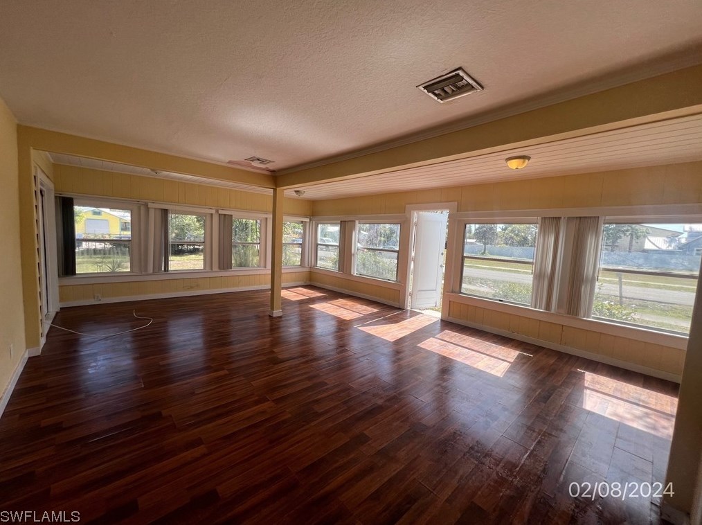 2311 Katherine St, Fort Myers FL  33901-9544 exterior