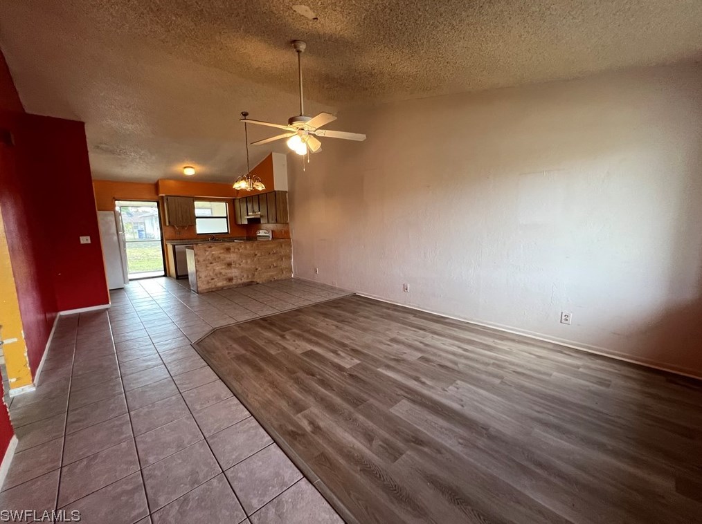 7492 Field Rd, Fort Myers FL  33967-6109 exterior