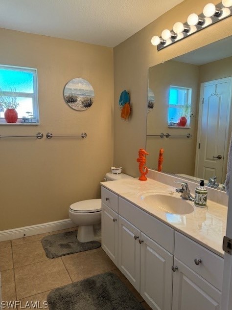1122 32nd Ter, Cape Coral FL  33904-4212 exterior