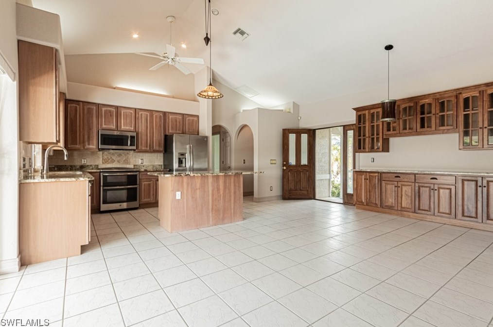 2235 Banana St, Saint James City FL  33956-2071 exterior