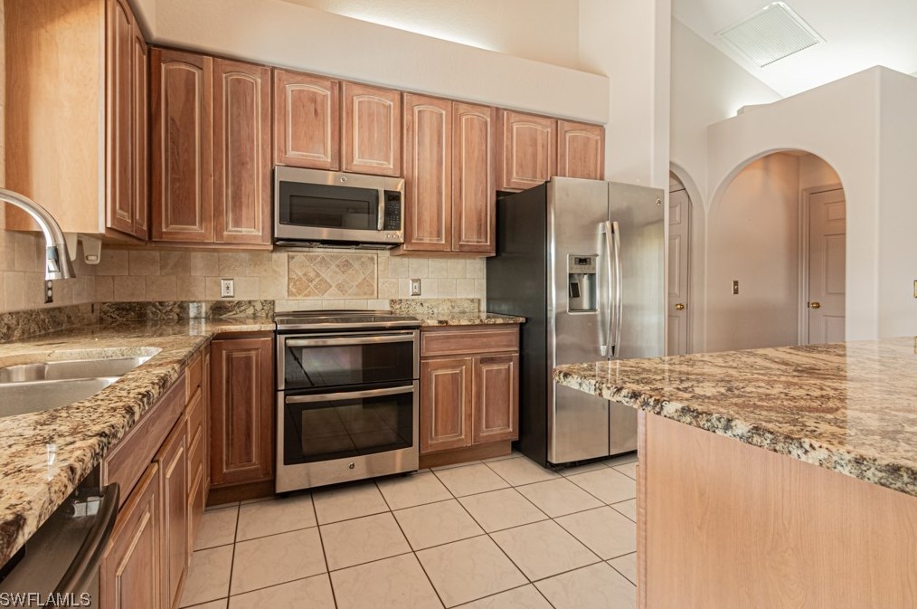 2235 Banana St, Saint James City FL  33956-2071 exterior