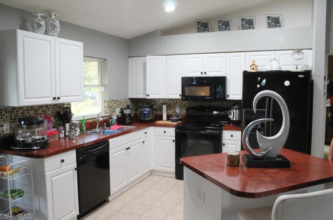 105 Tena Ave, Lehigh Acres FL  33971-1803 exterior