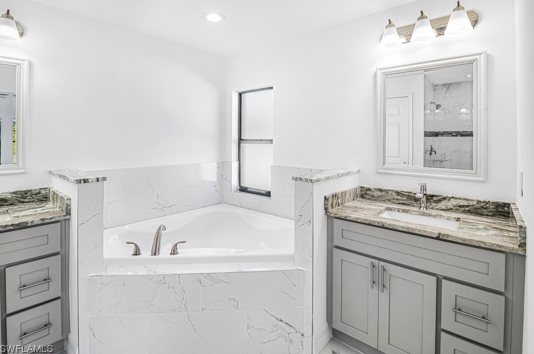 3217 31st St, Lehigh Acres FL  33971-5702 exterior