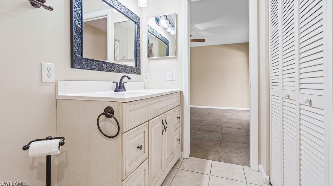 11258 Ln Coruna Ln, Bonita Springs FL  34135 exterior