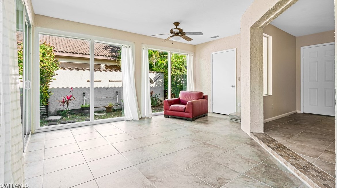 11258 Ln Coruna Ln, Bonita Springs FL  34135 exterior