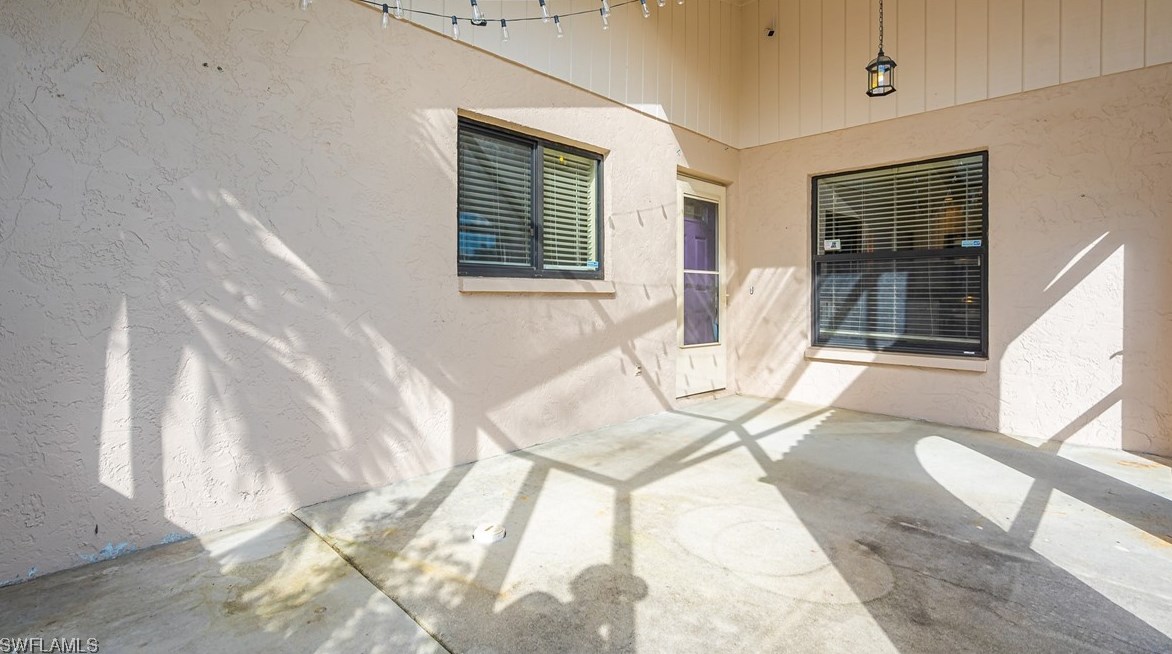 11258 Ln Coruna Ln, Bonita Springs FL  34135 exterior