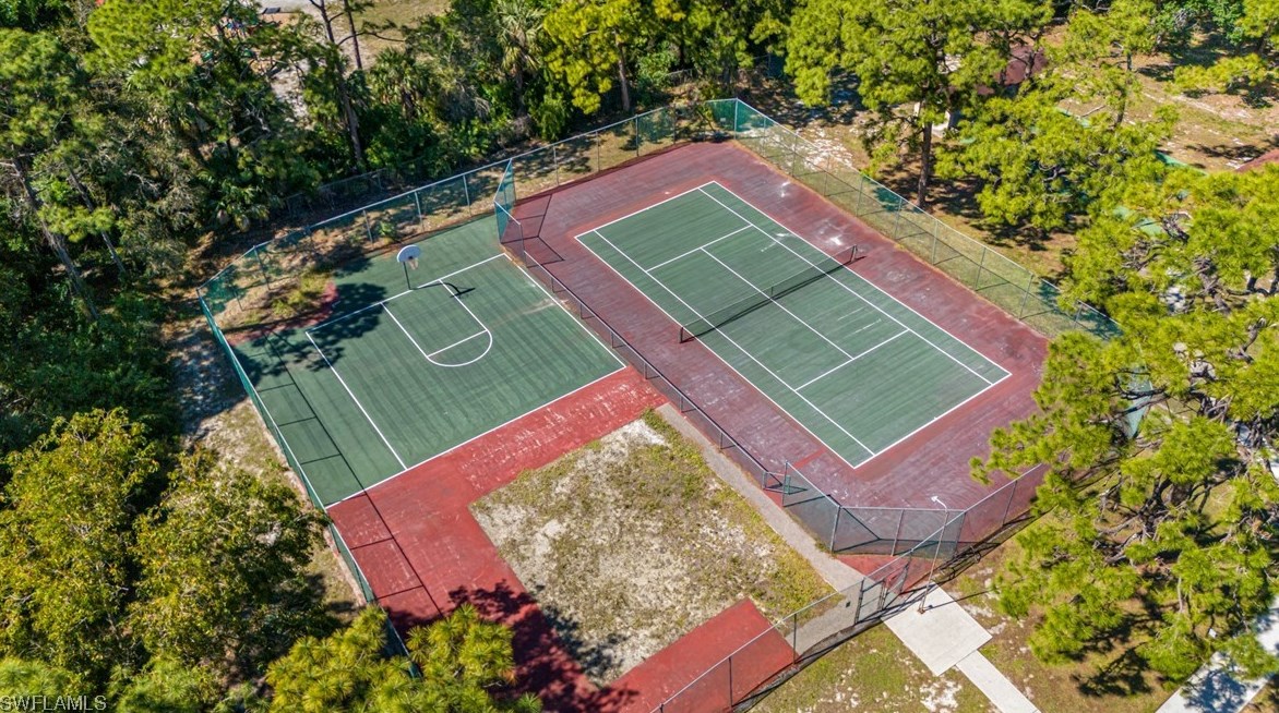 11258 Ln Coruna Ln, Bonita Springs FL  34135 exterior