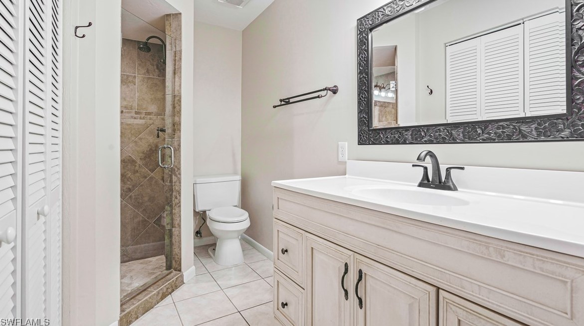 11258 Ln Coruna Ln, Bonita Springs FL  34135 exterior