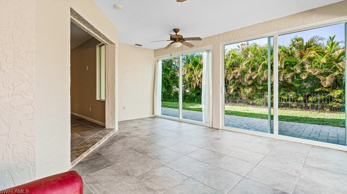 11258 Ln Coruna Ln, Bonita Springs FL  34135 exterior