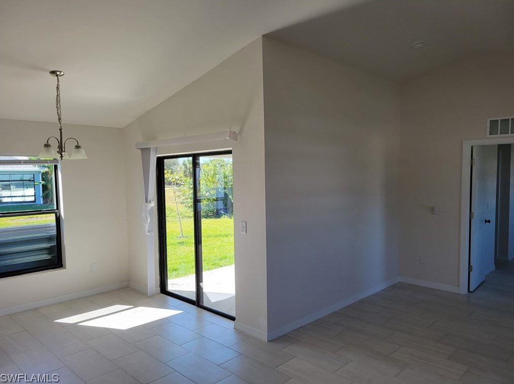 2828 2 Ln, Cape Coral FL  33991-1113 exterior