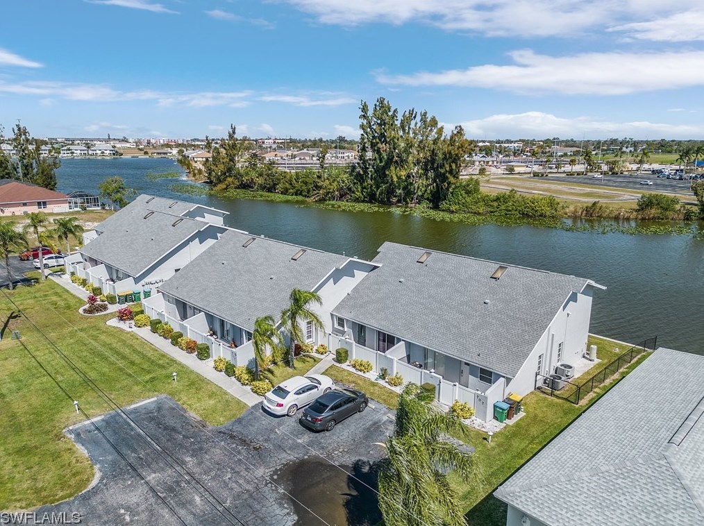 707 Sw 3rd Ct #103, Cape Coral, FL 33991