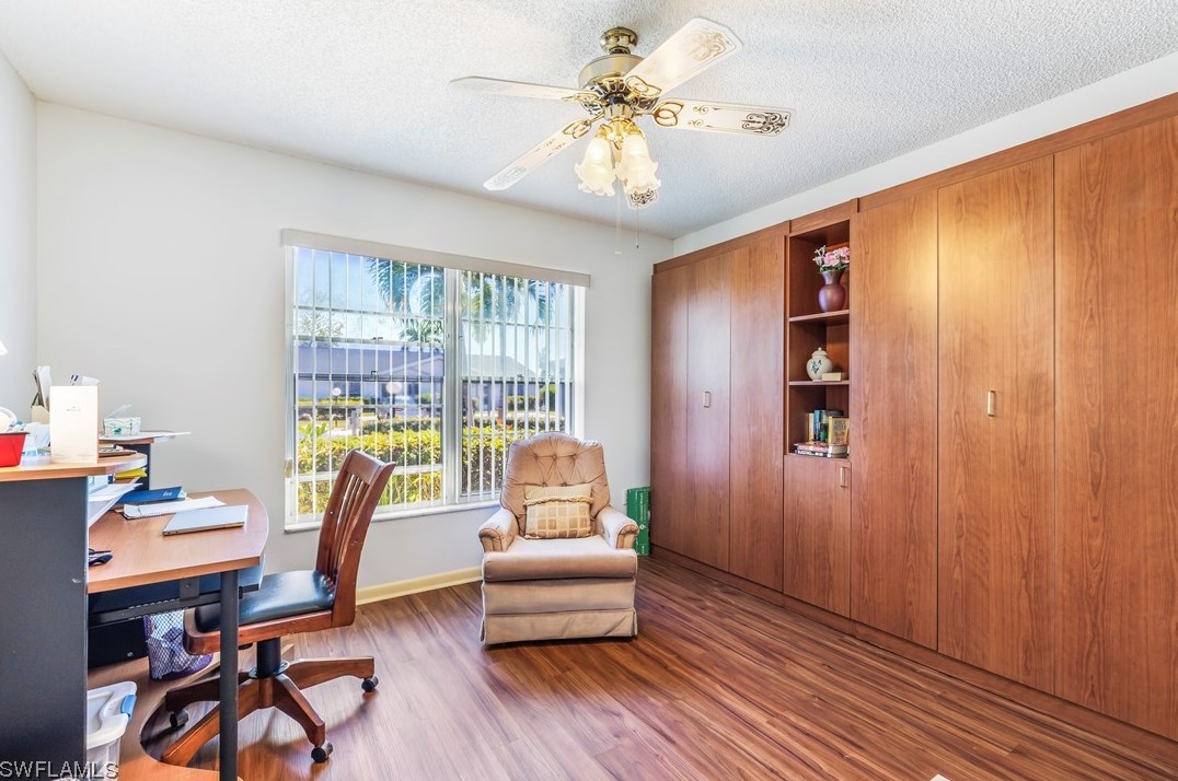 6842 Bogey Dr, Fort Myers FL  exterior