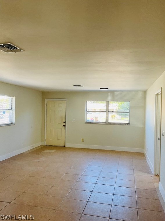 1570 Cypress Dr, Fort Myers FL  33907-2902 exterior