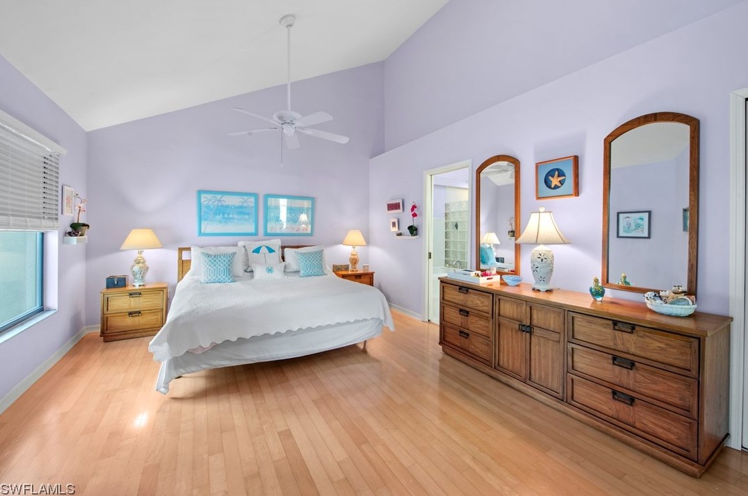 5470 Harbour Castle Dr, Fort Myers FL 33907-7846 exterior