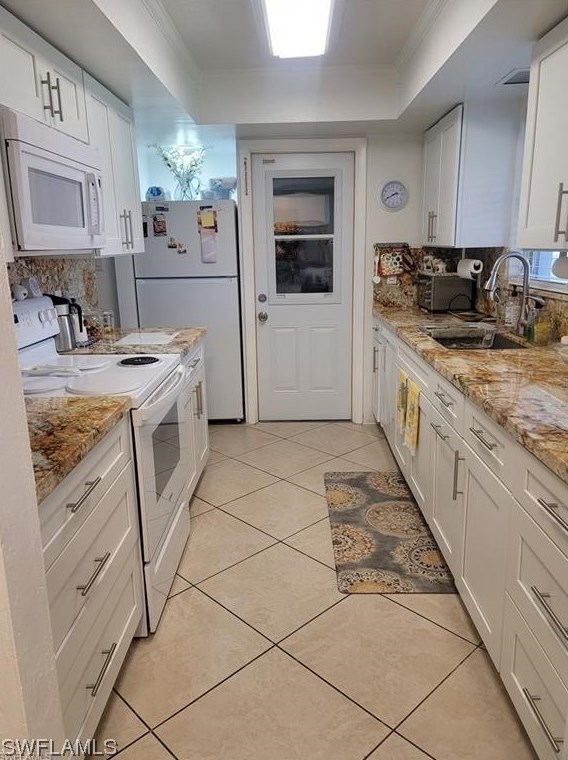 1406 Grandale St, Lehigh Acres FL 33936-5820 exterior