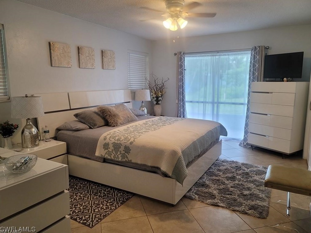 1406 Grandale St, Lehigh Acres FL 33936-5820 exterior