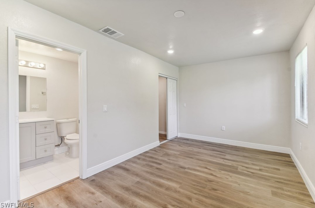 6659 Fiesta Way, Fort Myers FL  33919-6330 exterior