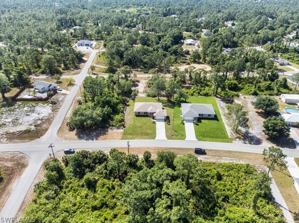 844 Sunrise Blvd, Lehigh Acres FL 33974-9525 exterior