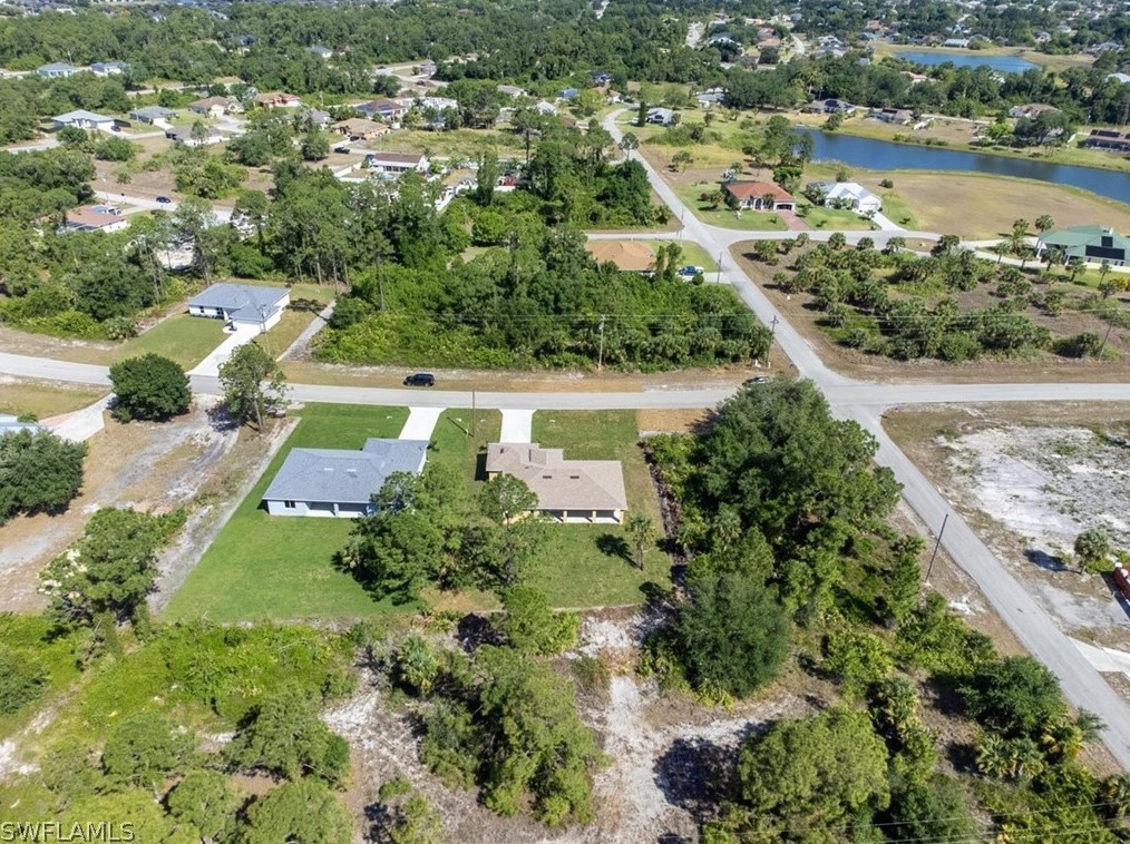 844 Sunrise Blvd, Lehigh Acres FL 33974-9525 exterior