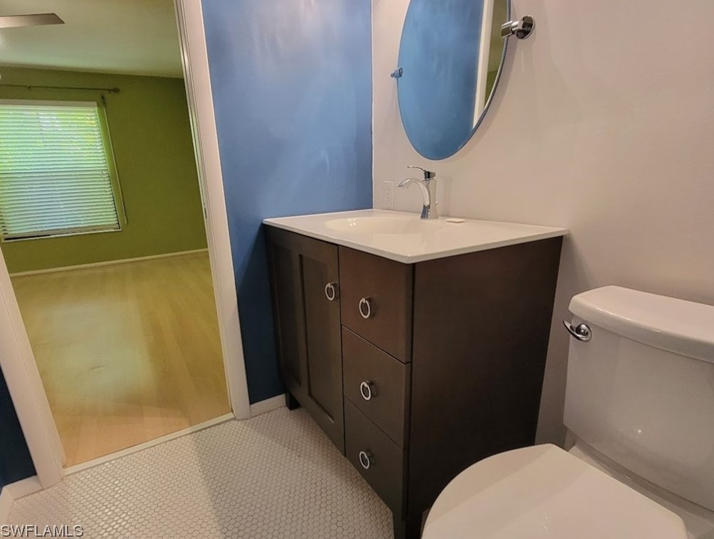 5452 Governors Dr, Fort Myers FL 33907-7837 exterior