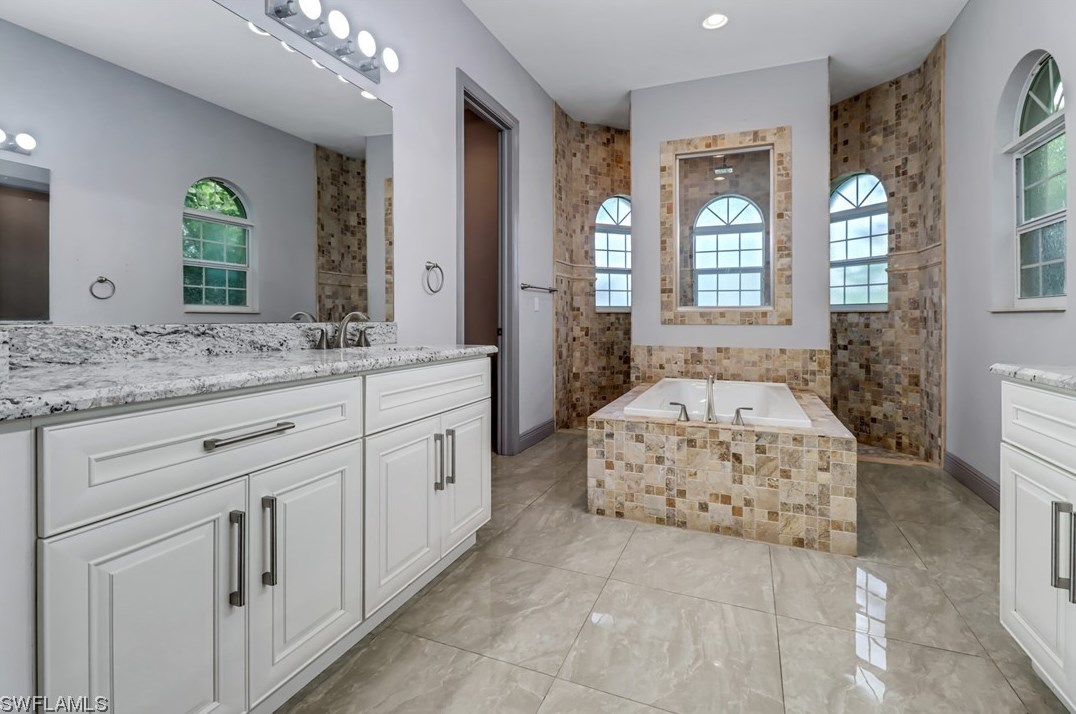 3120 68 St, Naples FL 34105-7225 exterior