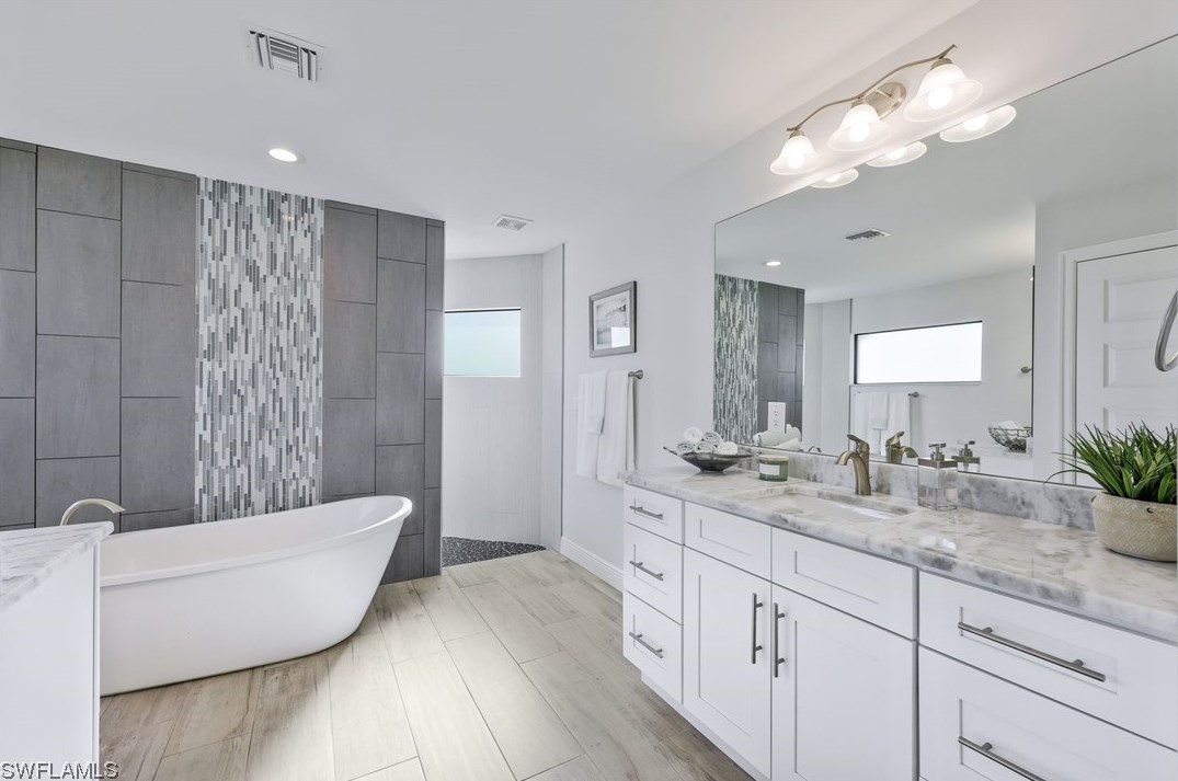 3802 44 Ave, Cape Coral FL  exterior