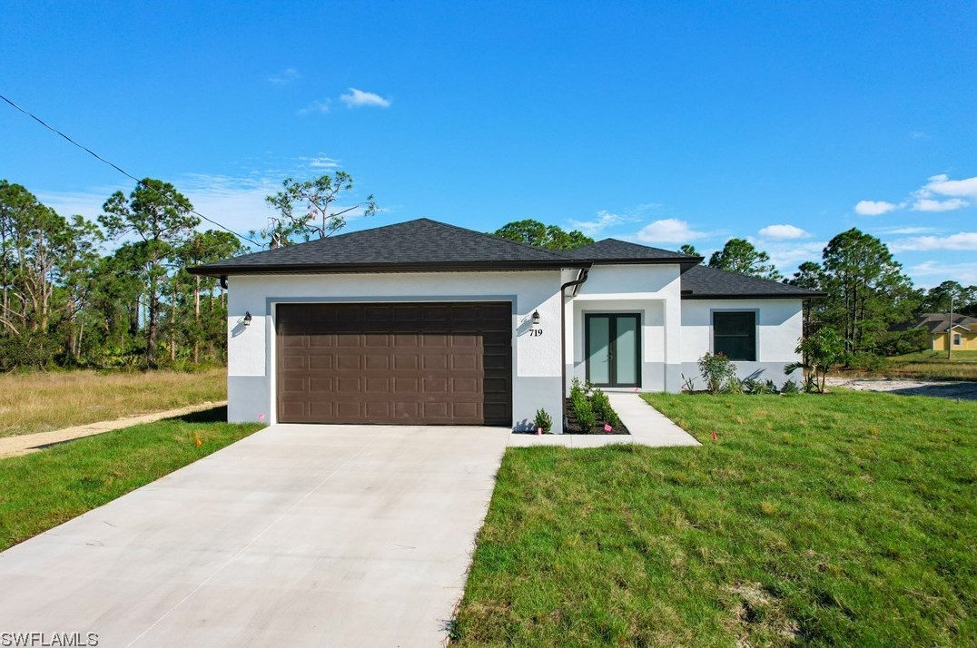 2906 3rd St, Lehigh Acres FL  33936-1824 exterior