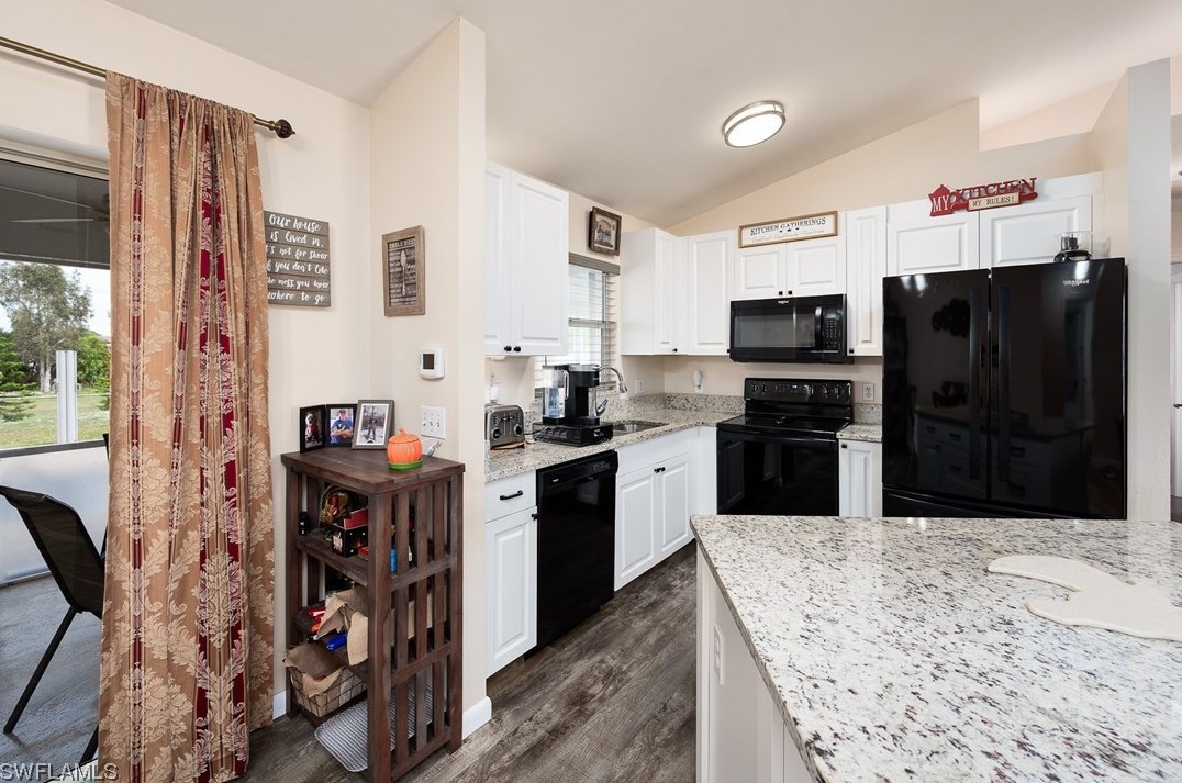 205 Reaville Ct, Fort Myers FL  33913-7507 exterior