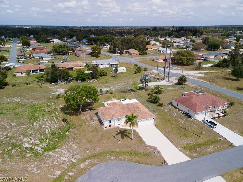 205 Reaville Ct, Fort Myers FL  33913-7507 exterior