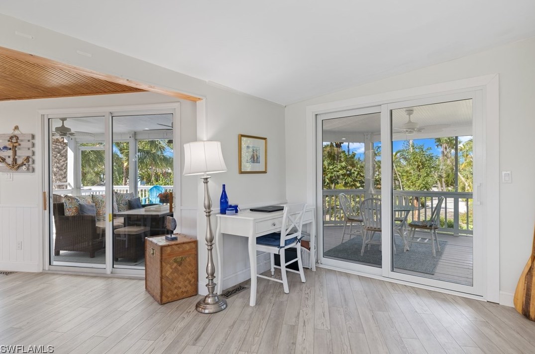 753 Nerita St, Sanibel FL  33957-6814 exterior