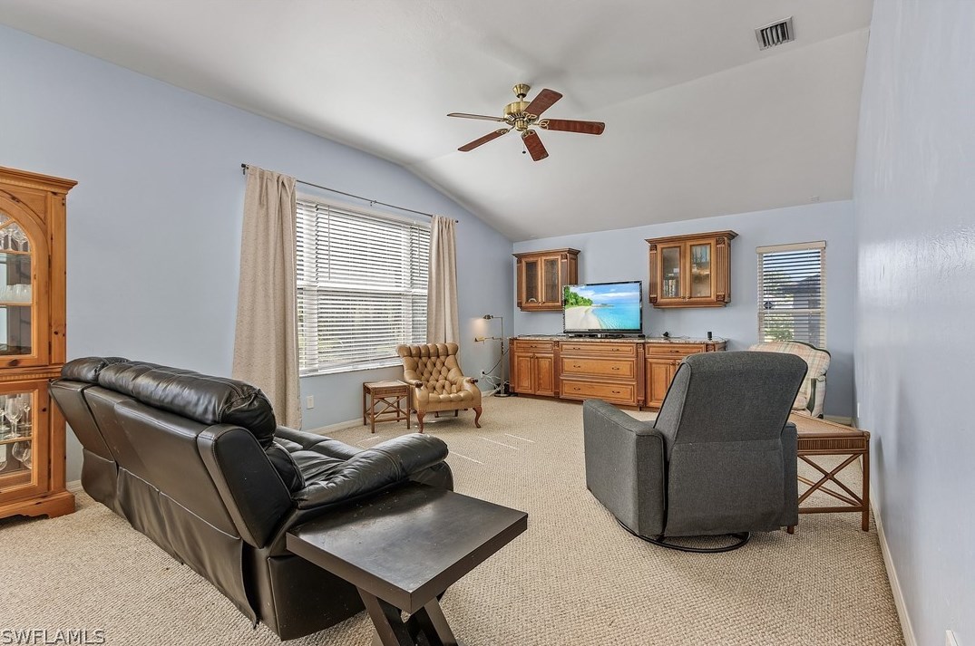 4512 Varsity Cir, Lehigh Acres FL 33971-2060 exterior